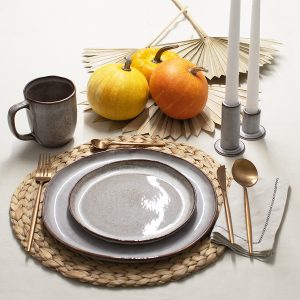 Ideias simples para a mesa de Halloween 2 Mesa de halloween simples e elegante